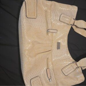 Sag Harbor Textured Tan Shoulder Bag. Perfect condition so cute